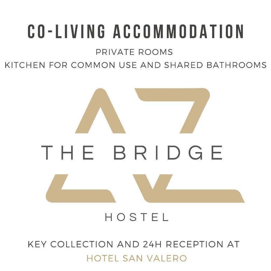 Az The Bridge Hostel - Coliving Zaragoza Exteriér fotografie