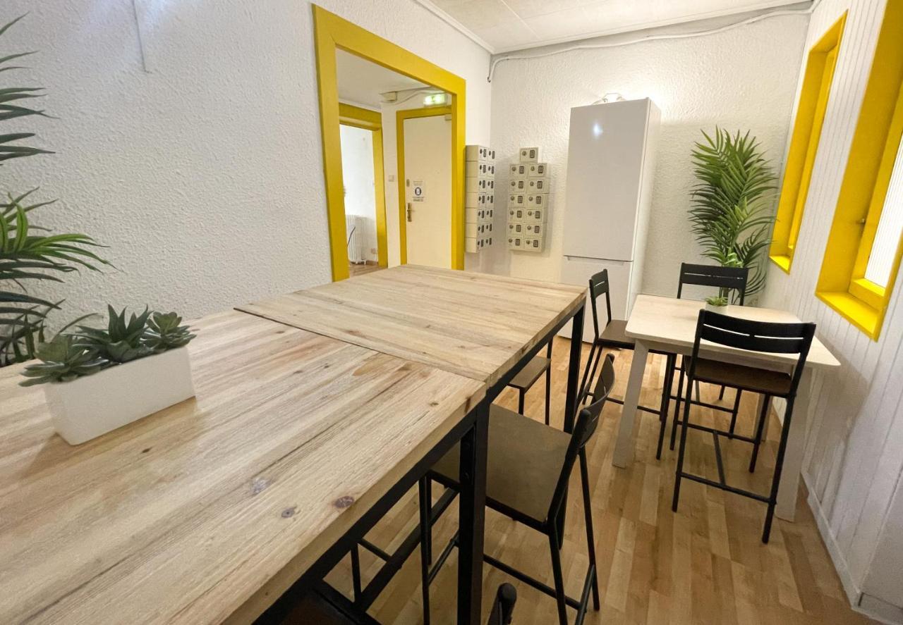 Az The Bridge Hostel - Coliving Zaragoza Exteriér fotografie