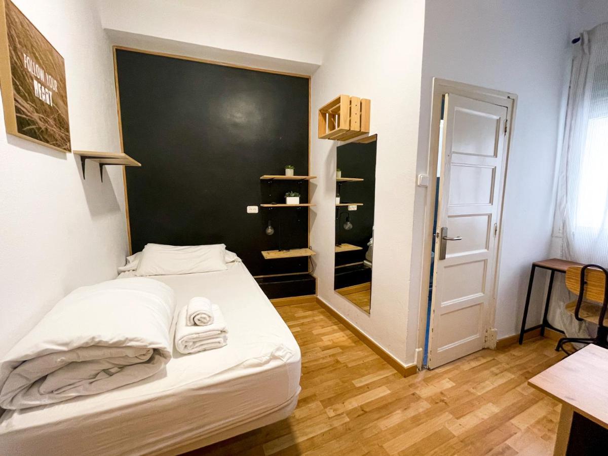 Az The Bridge Hostel - Coliving Zaragoza Exteriér fotografie